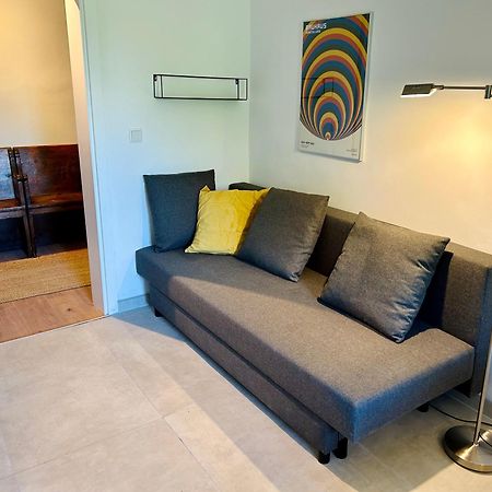 Feelslikehome - Urbane Altbauwohnung Mit Dachterasse& Parkplatz Bochum Ngoại thất bức ảnh